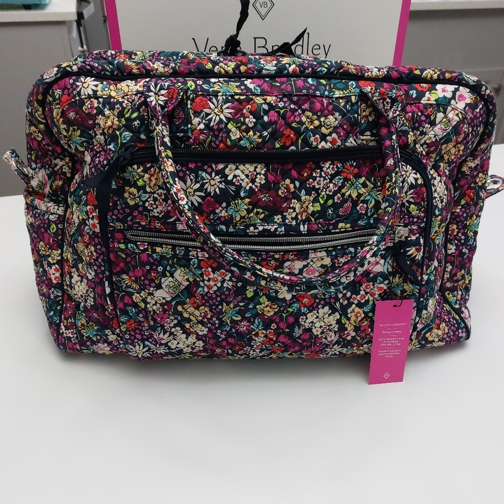 Weekender Itsdy Ditsy NWT